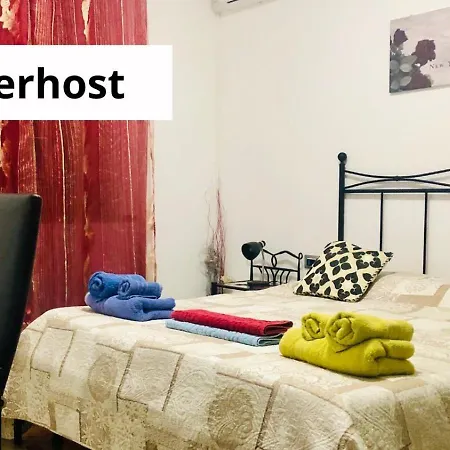 La Maison De Famille Apartman *